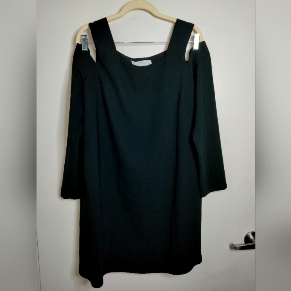 Amanda Uprichard (Size L) Black Stretch LS Cold Shoulder Classic Shift Dress